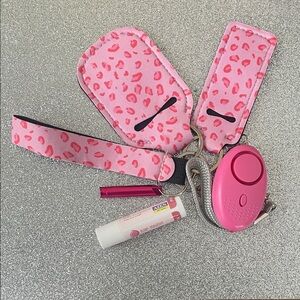 NWOT Kid Friendly Pink Leopard Print Safety Keychain Set